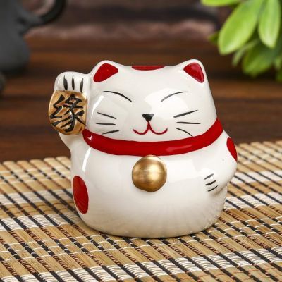 Копилка керамика "Манэки-нэко иероглиф судьба" 7,5х7х7 см