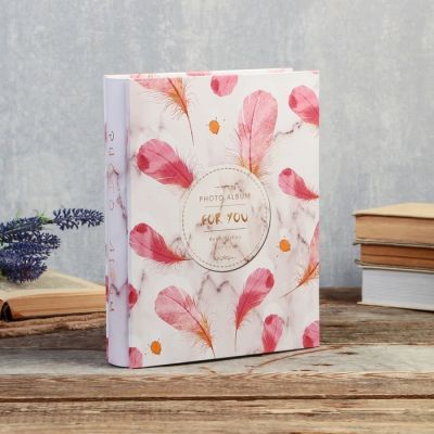Фотоальбом на 200 фото 10х15 см "Пёрышки" в коробке МИКС 26,5х20,7х5,5 см