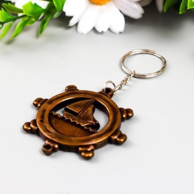 Брелок пластик под металл "Корабль в штурвале" 3,8х3,8 см