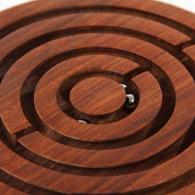 Головоломка "Лабиринт" дерево 17,5х17,5х2,5 см