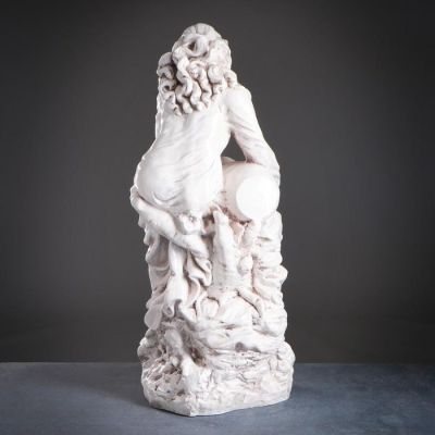 Фигура "Девушка сидя с кувшином большая" состаренная, 95см