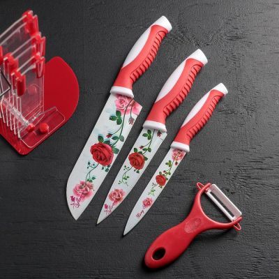 Набор кухонный на подставке «Роза любви», антиналипающее покрытие, 4 предмета: ножи 12 см, 14 см, 17 см, овощечистка, цвет красный