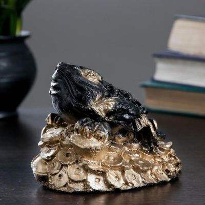 Копилка "Жаба на деньгах малая" 10х12см   черная