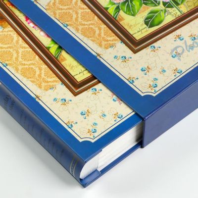 Фотоальбом на 400 фото 10х15 см "Пышный букет в картине" в коробке МИКС 33,5х27,5х5,5 см