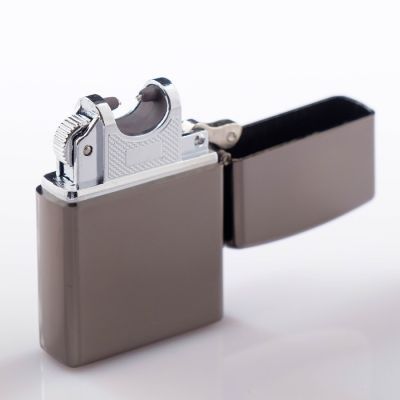 Зажигалка электронная, дуговая, USB, хром, 5.6х3.8.1.3 см .
