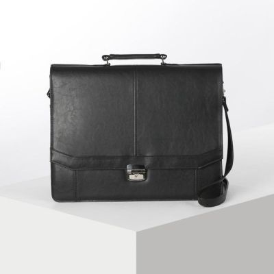 Сумка-портфель мужская, 3 отдела на молнии, длинный ремень, цвет чёрный