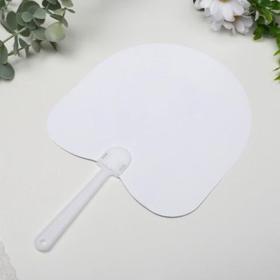 Веер-опахало "Попугай Ара и экзотический цветок" 21х13 см