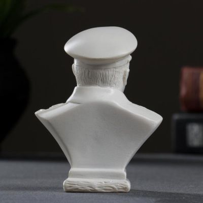 Бюст Сталин 9х7см, белый / мраморная крошка