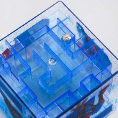 Копилка-лабиринт, Человек-паук