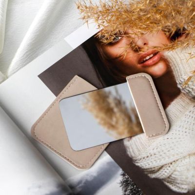 Набор: часы наручные и зеркало «Здесь и сейчас»