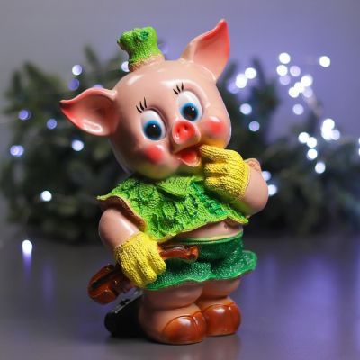 Копилка "Хрюша со скрипкой" 19х10х30см, МИКС