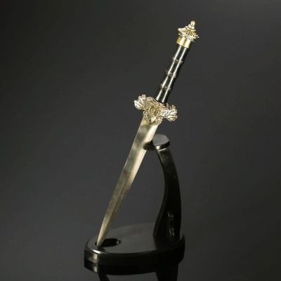 Сувенирный клинок на подставке «За меткость»