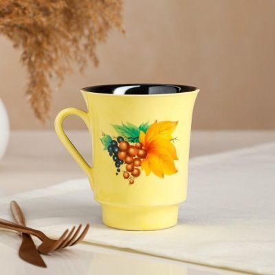 Кружка "Цветы", жёлто-коричневая, деколь, керамика, 400 мл, микс