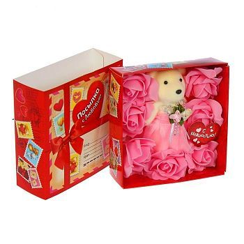 Мишка с розами в коробке "От всего сердца"