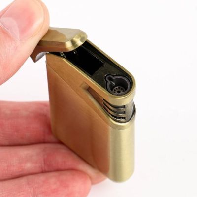 Зажигалка газовая "Герб", пьезо, 1х3.5х6.7 см