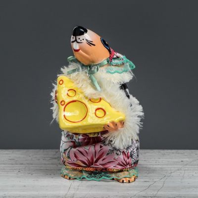 Копилка-декор "Мышка-хозяйка", 26 см, микс