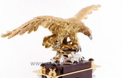 Часы "Орел" камень яшма