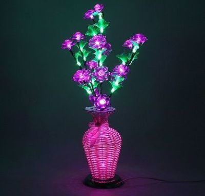 Светодиодная ваза с цветами (60 × 12 см. фиолетовый)