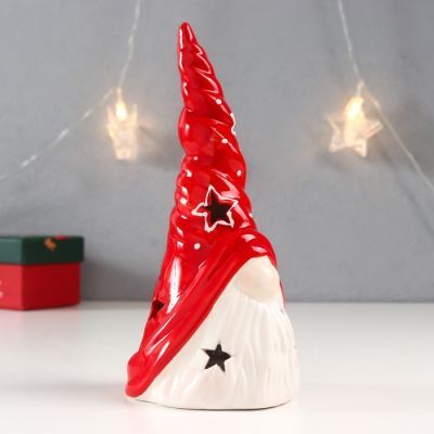 Сувенир керамика свет "Дед Мороз, красный колпак, борода со звёздами" 19х8,5х9 см
