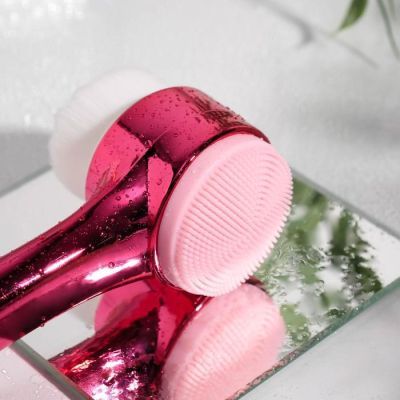 Щётка-массажёр для лица «В день 8 марта», 16 х 6,5 см