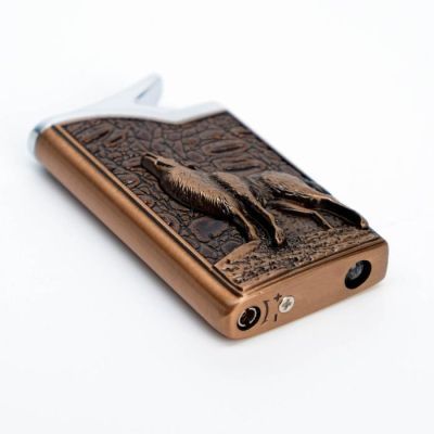Зажигалка газовая "Воющий волк", пьезо, с фонариком, бронза