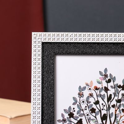 Фоторамка пластик 15х20 см "Золотые крестики" белая с чёрным 24,8х19,8 см