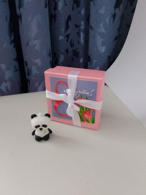 Флешка "Панда" прорезиненная в подарочной коробочке с 8 марта (на 4гБ)