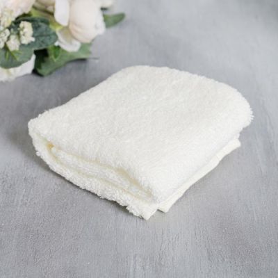 Набор «Самой прекрасной» мыльные лепестки, мыло, полотенце