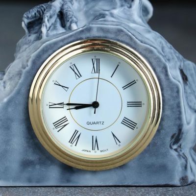 Часы "Орел на скале" 14,5см