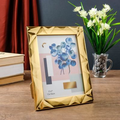 Фоторамка пластик 13х18 см "3D грани на золоте" 22х17х1 см