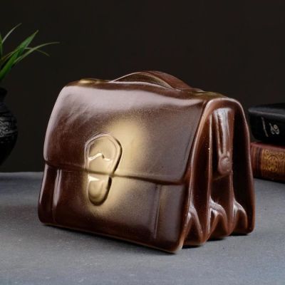 Копилка "Барсетка" коричневая, 14см