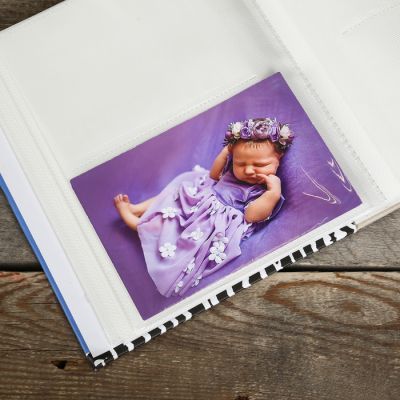 Фотоальбом на 200 фото "Пони на месяце"