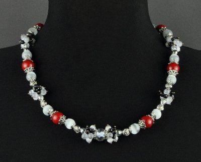 Бусы прессованный  коралл, кошачий глаз "Снегири" арт.АНТ-349