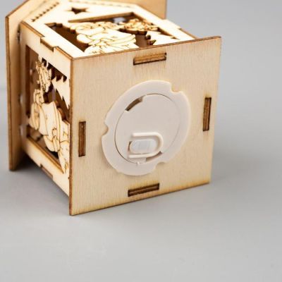 Ёлочная игрушка «Домик с Дедом Морозом и ёлкой», батарейки, свечение тёплое белое