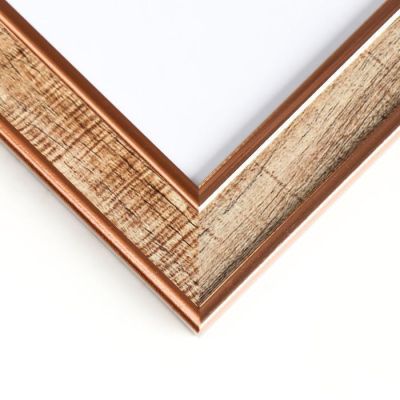 Фоторамка пластик 30х40 см "Рисунок древесины" с медной обводкой 43,5х33,5 см