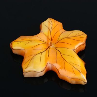 Подсвечник Листок клена, 2,5x9см, селенит