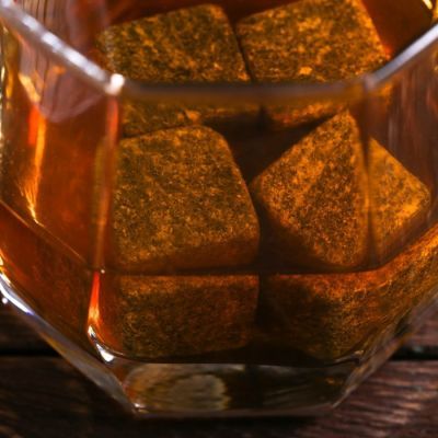 Камни для виски «Главе семьи», в деревянной упаковке, 9 шт.