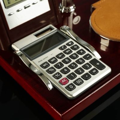 Набор настольный 4в1 (блок д/бумаг, калькулятор, визитница, часы)