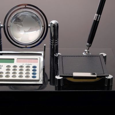 Набор настольный 6в1 (глобус, часы, калькулятор, блок д/бумаги, скрепочница, ручка),