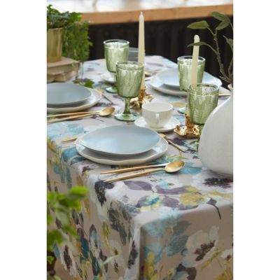 Скатерть Доляна Bloom 150*220 +/- 2 см, 100% п/э
