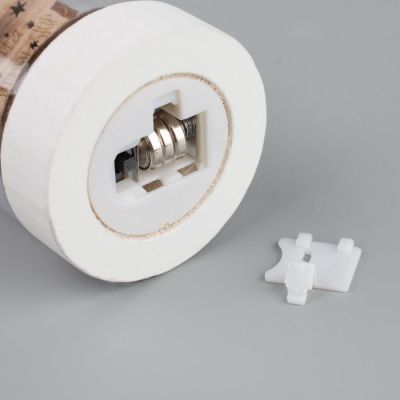 Светодиодная фигура под куполом «Домик Санты» 6 × 9.5 × 6 см, дерево, батарейки LR1130х3, свечение тёплое белое