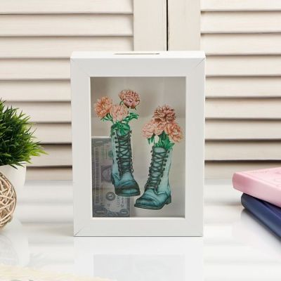 Копилка интерьерная пластик "Пионы в ботинках" 17х12х3,8 см