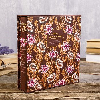 Фотоальбом на 100 фото 13х18 см "Сказочные цветы" золот.обводка, в коробке МИКС 21х19х5,5см