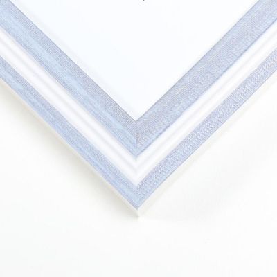 Фоторамка пластик 20х25 см "Белая с сиренью" 27,5х22,5 см