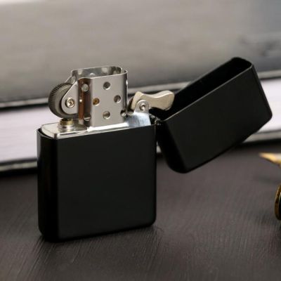 Зажигалка бензиновая "При мне не было", 5,5 х 3,5 см