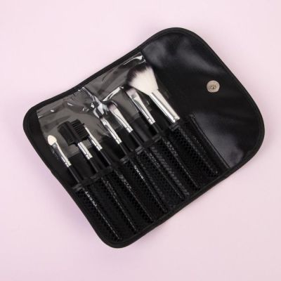 Набор кистей для макияжа «Цветение», 7 предметов, на кнопке, цвет серый/розовый