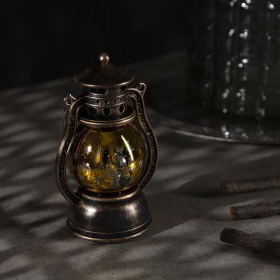 Светодиодная фигура «Фонарь со снеговиком» 8 × 12 × 6 см, пластик, батарейки AG13х3, свечение тёплое белое