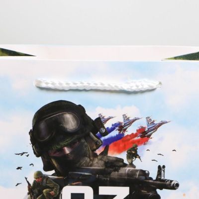 Пакет ламинированный вертикальный «Победа», MS 18 × 23 × 10 см