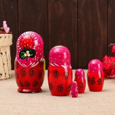 Матрёшка 5-ти кукольная "Катя" ягоды , 12-13 см, ручная роспись.