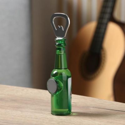 Магнит-открывашка «Непобедимый», 4.3 х 14 х 4.3 см